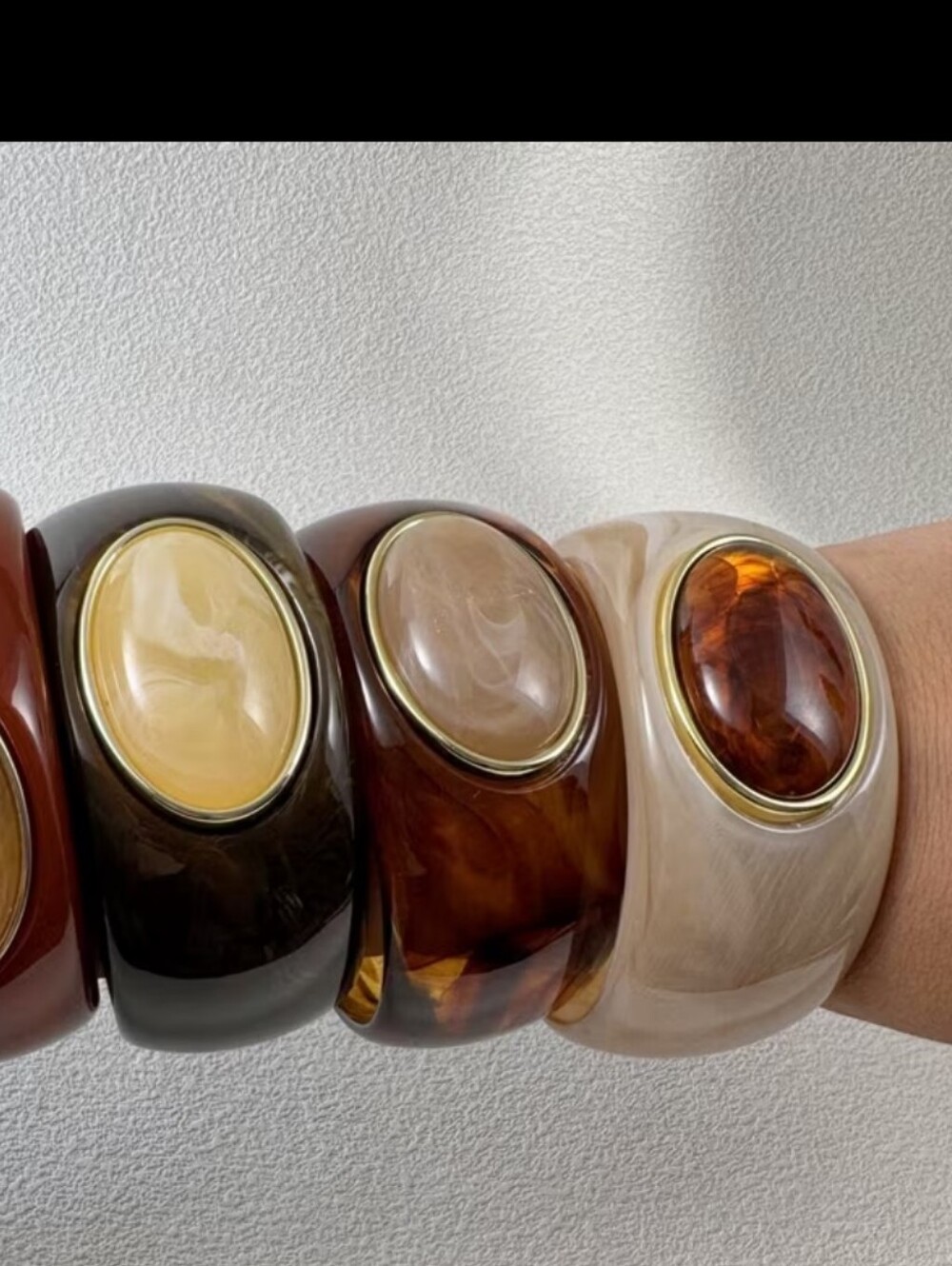 Bangle - Picture 2 of 2